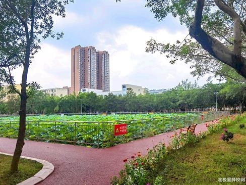 四川国盛技工学校环境