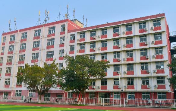学生宿舍-德阳安装技术职业学校怎么样