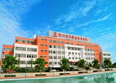 学校大门