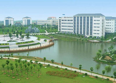 大专成都华商理工职业学校