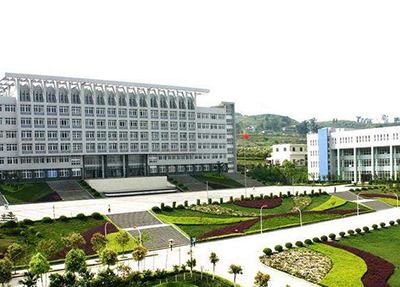 å­¦æ ¡å»ºç­æ¥¼