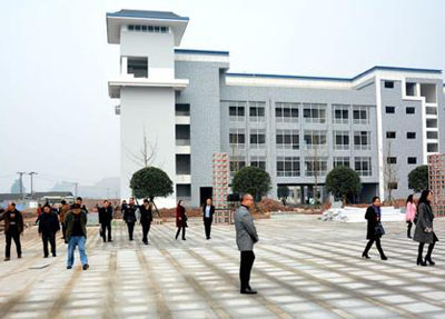 同学们听完鞠杨主任