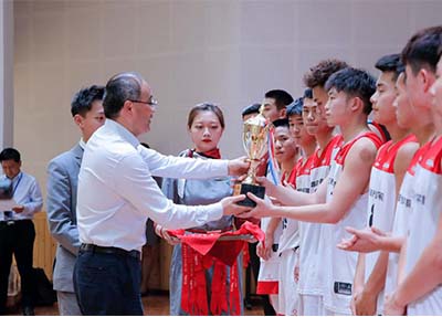 篮球三级联赛亚军